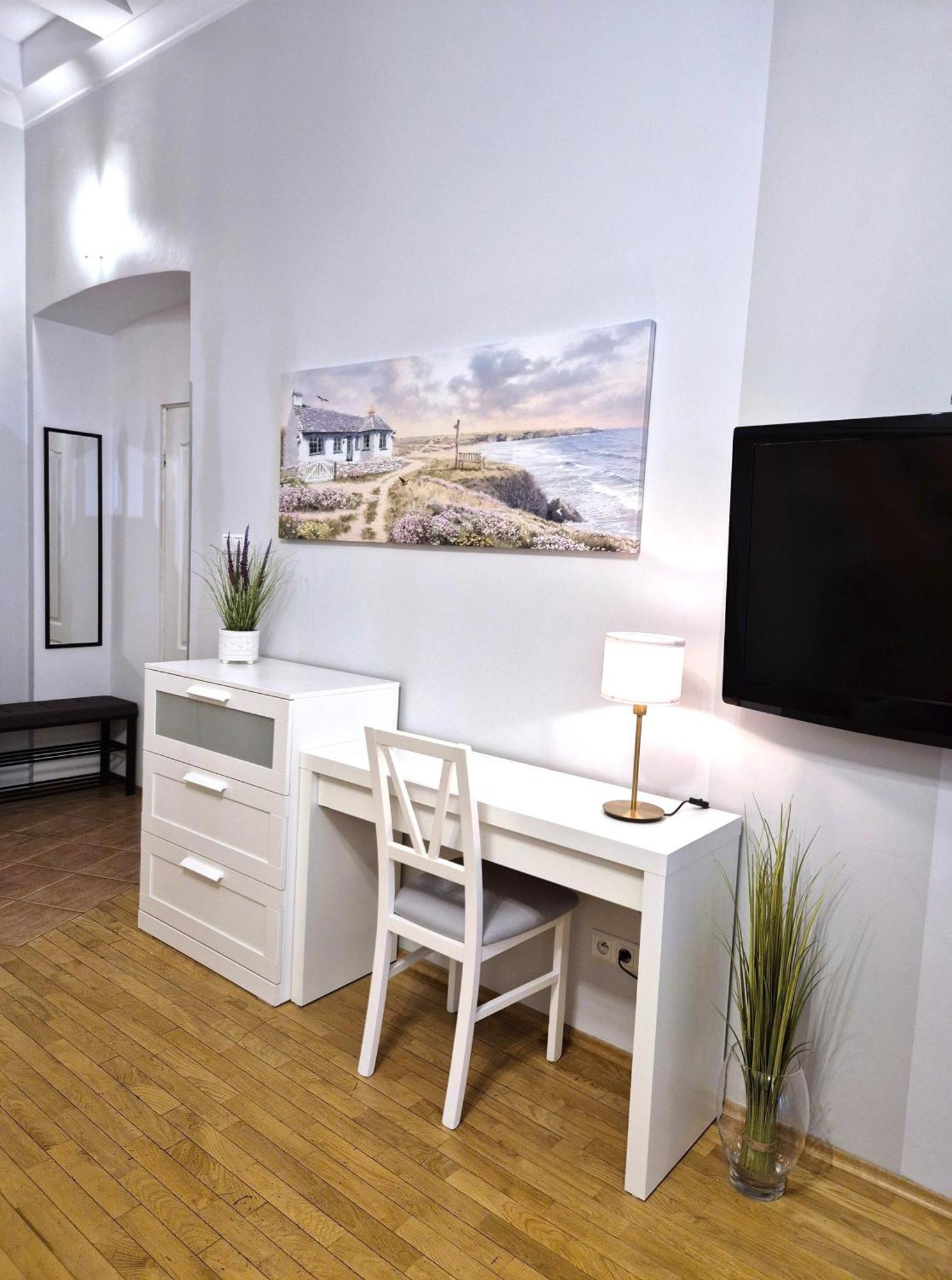 Ariadna - Pantheon Apartments Krakow Bagian luar foto